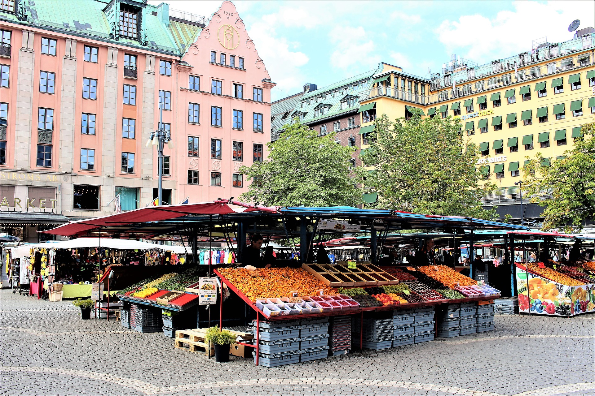 stockholm-2971339_1920